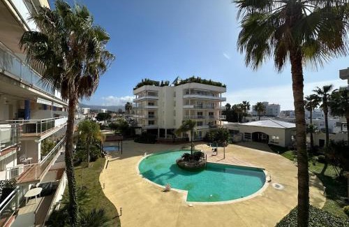 Santa Margarida Apartamento | Bonito apartamento vista piscina av-73