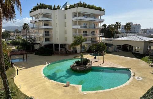 Santa Margarida Apartamento | Bonito apartamento vista piscina av-73