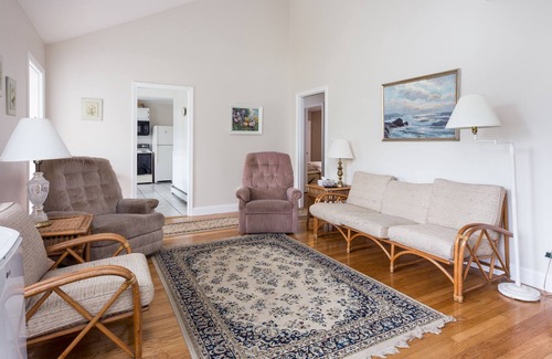 Bonnet Shores Casa | Bonnet Shores Treasure Road Summer Home Rental - Walk To Beach