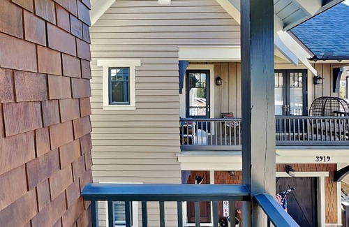 Upper Grand Lagoon Casa | Bonnie Bungalow