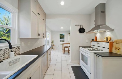 Walla Walla Casa | Bonnie Wine Bungalow/walkable to Whitman College!
