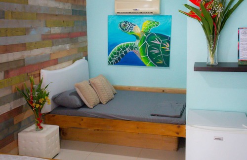 Playa Hermosa Hotel | ¡Reserva todo el hotel! Frente a la playa con yoga, restaurante y excelente surf.