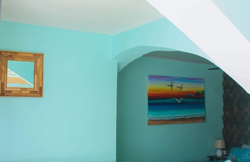 Playa Hermosa Hotel | ¡Reserva todo el hotel! Frente a la playa con yoga, restaurante y excelente surf.