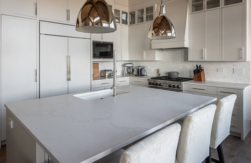 Spanish Peaks Casa | Book a Summer Getaway Today! Luxury Townhome with Hot Tub