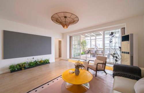 Huangpu Apartamento | Book and Bed-Lujiabang