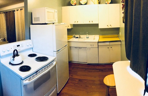 Kodiak Apartamento | Libro para el valor, estancia para la vista!