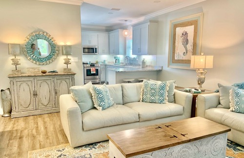 Fort Morgan Cabaña | Book Now for Vacay~3 Bedroom~Spectacular Cottage ~ Nearby Beach Access