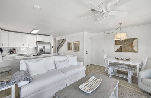 Inlet Beach Casa | Book Now for Fall Stays! Gulf Views! 2 Adult Bikes! Steps to the Beach!