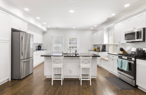 Petworth Casa | Book with us ⭐️3 bd 2.5 ba in Historic Washington DC Home