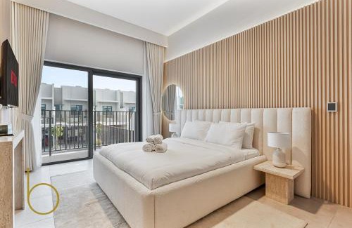 Dubai Villa | Bookable - 4 Bed Villa with Private Pool and Meydan