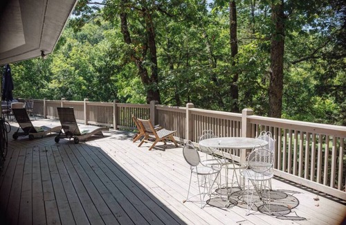 Rogers Casa | Private Beaver Lake Getaway+Pets+Peaceful
