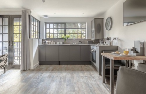 Pattiswick Apartamento | Booking Urban at Halstead