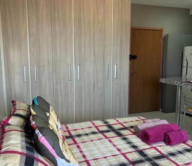 Araraquara Apartamento | BOOKlN'Beatles- Spot Residence Miami 708