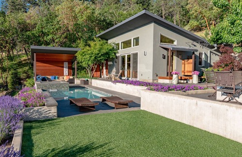 Ashland Casa | The Aloha House ~ Piscina y jacuzzi