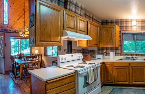 Ashland Cabina | Whispering Pines Cabin Retreat ~ Se aceptan mascotas