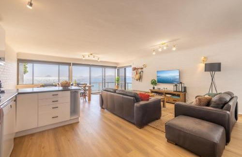 Soldiers Point Apartamento | Boondelbah 4, 29 Soldiers Point Rd - waterfront bliss
