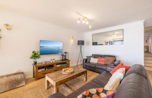 Soldiers Point Apartamento | Boondelbah 4, 29 Soldiers Point Rd - waterfront bliss