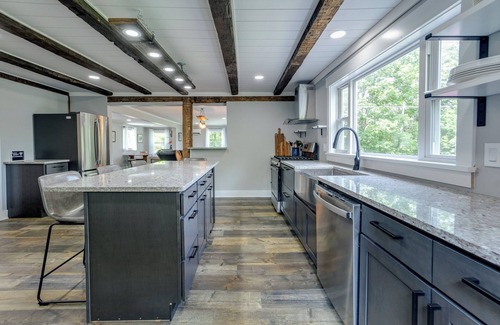 Himrod Casa | Boondock Retreat on Seneca Lake wine trail. Pet friendly with EV charger