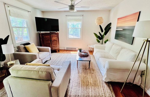 Lynchburg Cabaña | Boonsboro Cottage