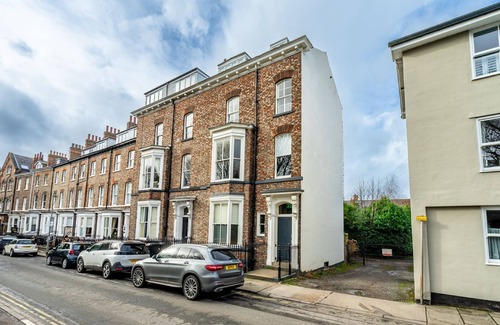 Bootham Apartamento | Bootham in Style - a couples retreat that sleeps 3 guests in 1 bedroom