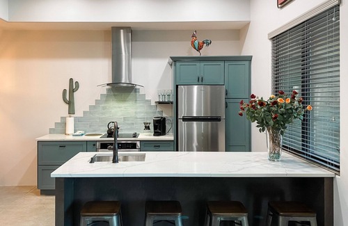 Cottonwood Condominio | Bootlegger's Loft / Luxury 2 Bedroom, 2 Full Bathroom Condo
