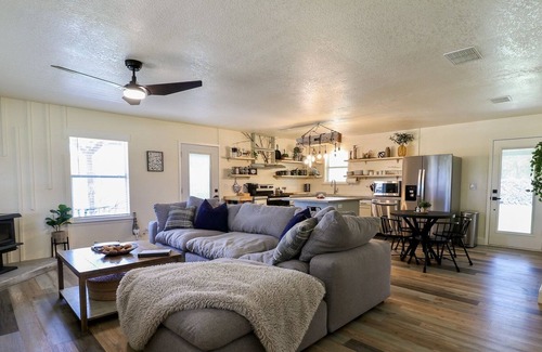 Oatmeal Otro | Texas Hill Country Farm Stay with sheep, chickens, fish and dogs