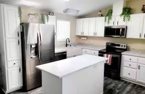 Ogden Casa | Boots, Views & Adventure – Western Stay Close to Slopes & Trails