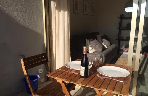 Villeneuve Loubet Beach Apartamento | Bord de mer, studio avec terrasse