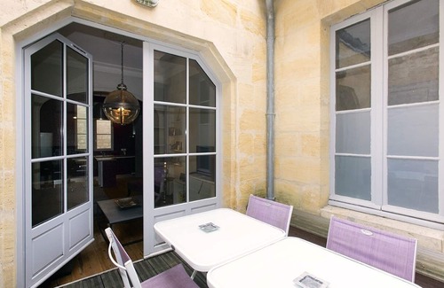 Hotel de Ville - Quinconces Apartamento | Bord'o Appart Le Cheverus