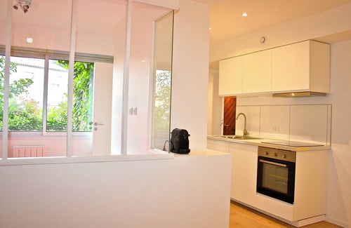 Cauderan Apartamento | BURDEOS CAUDERAN, APARTAMENTO NUEVO, CLASE 3 ESTRELLAS, A 10 MIN DEL CENTRO