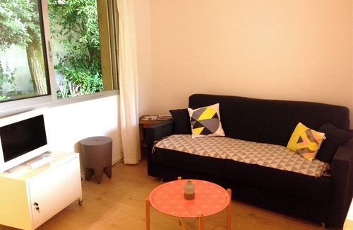 Cauderan Apartamento | BURDEOS CAUDERAN, APARTAMENTO NUEVO, CLASE 3 ESTRELLAS, A 10 MIN DEL CENTRO