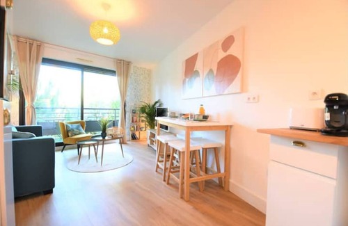 La Plage Apartamento | Borely - Apartment with terrace near the sea