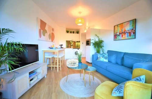 La Plage Apartamento | Borely - Apartment with terrace near the sea