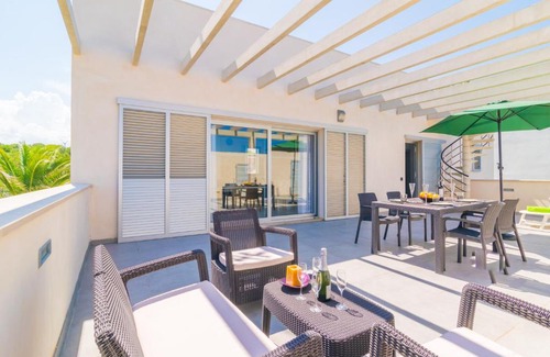 Son Serra de Marina Chalet De Esquí | Borges