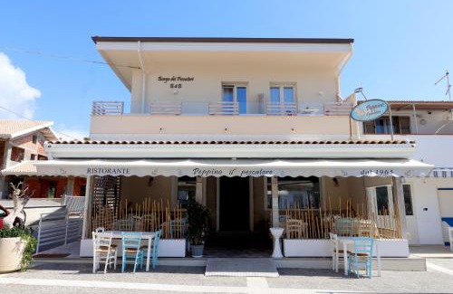 Santa Maria Cama Y Desayuno | Borgo dei Pescatori - SUL MARE