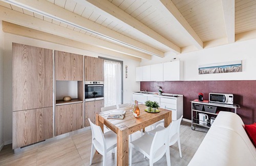 San Benedetto di Lugana Apartamento | 100 m² Apartamento ∙ 3 habitaciones ∙ 7 personas