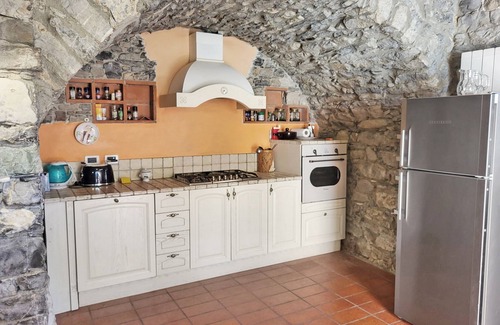 Fabbriche di Vallico Villa | Borgo Mulino, entorno único, piscina privada, vistas, WIFI, restaurante a pie