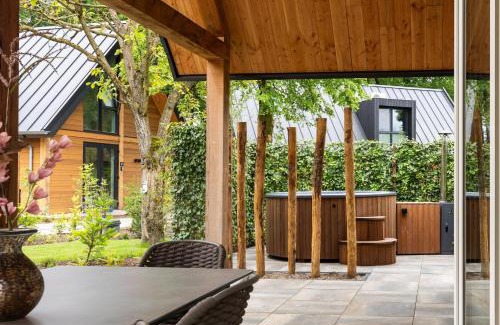 Wekerom Casa | Bos Villa met Hottub | 6 personen