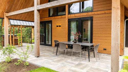 Wekerom Casa | Bos Villa met Hottub | 6 personen