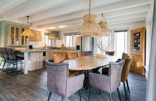 Municipality of Ameland Casa | Bosch spacious and luxurious villa with sauna and swimming pool, near the beach.