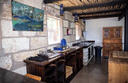 Ficksburg Otro | Boschfontein Mountain Lodge: farmhouse near Ficksburg with stunning views.
