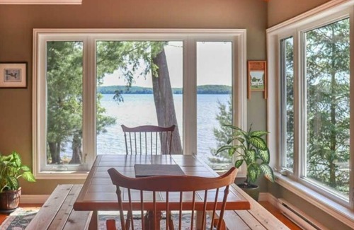 Algonquin Highlands Cabaña | Boshkung Beach Paradise - Luxury 5BR Waterfront Cottage w/ Amazing Views