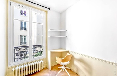 Quartier du Gros-Caillou Apartamento | Apartment Bosquet - Una Habitación Piso, Capacidad 4