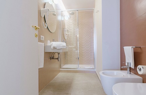 Bari City Centre Hotel | Boston Hotel