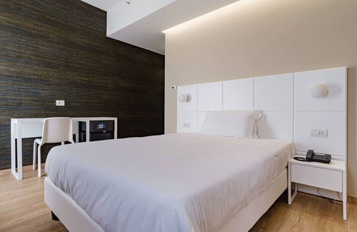 Bari City Centre Hotel | Boston Hotel