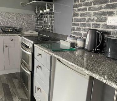 Frampton Casa | Boston Lodge