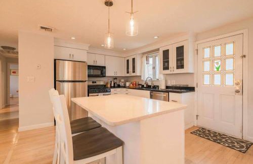 Revere Apartamento | Boston Luxury 3BR-Near Airport-Beach