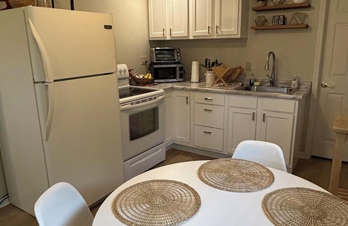 Hudson Apartamento | Boston Mills Guesthouse- Historic Hudson