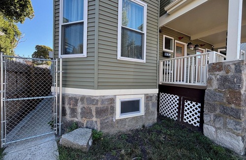 Wellington Hill Apartamento | Boston Urban Nests U1: Long Term 1 Month + Only