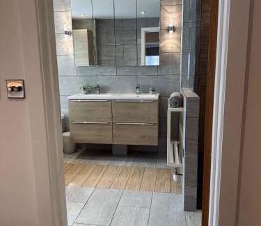 Ryde Casa | Botanical Suite Ryde Isle of Wight